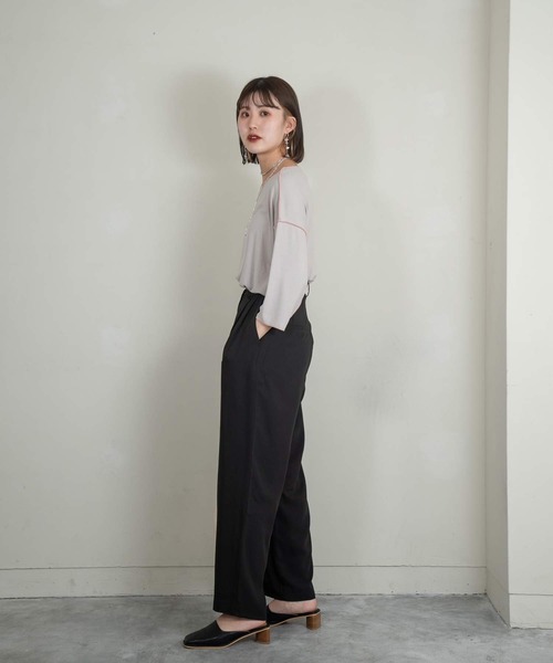 Amiur(エミレ)の「stitch color soft touch tops(Tシャツ/カットソー・レディース・ライトグレー/グリーン/ブラウン・FREE)」の17枚目の写真