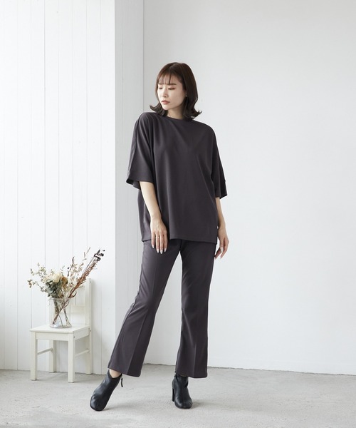 VIBGYOR(ヴィブジョー)の「VIBGYOR Select/梨地センターフレアパンツ(BL)(スラックス・メンズ・チャコールグレー/ブラック/グレイッシュベージュ・LARGE/MEDIUM)」の19枚目の写真