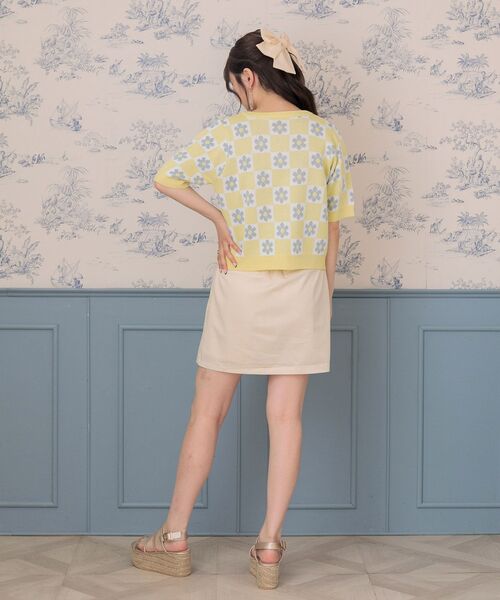 ems excite(エムズエキサイト)の「サイドスリットミニSK(スカート・レディース・ブラック/ダークグリーン/アイボリー・FREE)」の7枚目の写真