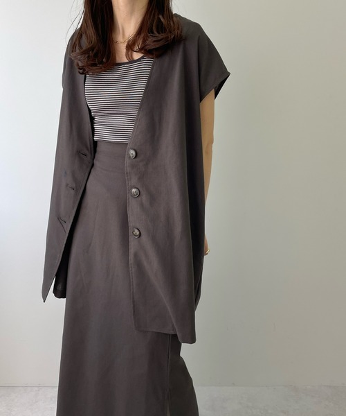 LE MORE（リモア）の「リネンノーカラージレ（ベスト・レディース・ブラック/カーキ/アイボリー・FREE）」の22枚目の写真