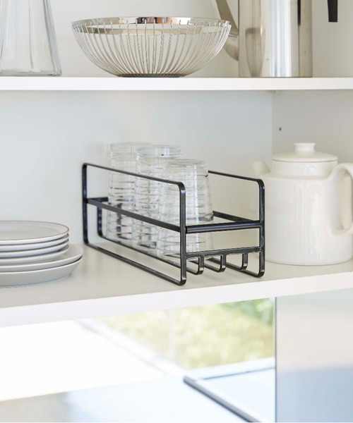 TIMELESS COMFORT（タイムレスコンフォート）の「tower　(タワー)　スリム　マグボトル＆コップラック（キッチン収納・レディース・ホワイト/ブラック・ONE SIZE）」の6枚目の写真