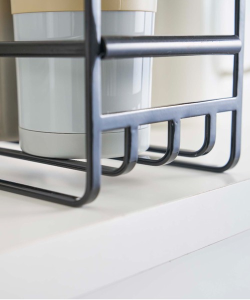 TIMELESS COMFORT（タイムレスコンフォート）の「tower　(タワー)　スリム　マグボトル＆コップラック（キッチン収納・レディース・ホワイト/ブラック・ONE SIZE）」の8枚目の写真