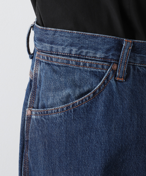 B.C STOCK(ベーセーストック)の「WIDE TAPERED PAINTER(デニムパンツ・メンズ・ネイビー/ブルー系その他・MEDIUM/LARGE/SMALL)」の4枚目の写真