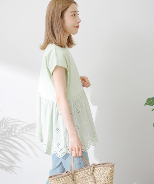 URBAN RESEARCH Sonny Label（アーバンリサーチサニーレーベル）の「コットンレースドッキングカットプルオーバー（Tシャツ/カットソー・レディース・ブラック/ミント/オフホワイト・FREE）」の14枚目の写真