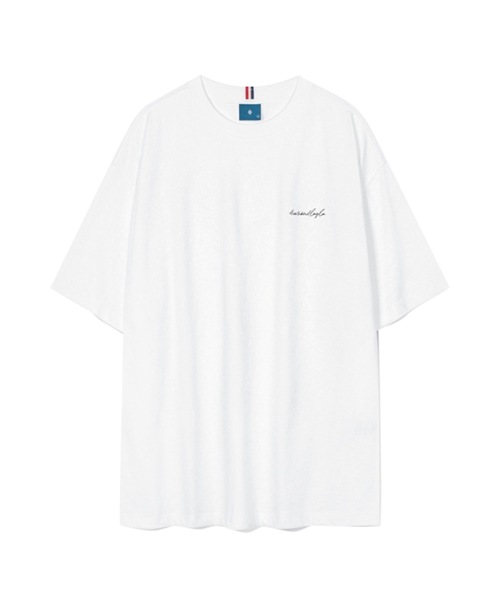 Diamond Layla(ダイアモンドレイラ)の「【Diamond Layla 】カーシブロゴ ショートスリーブティーシャツ(T64) / Cursive Logo Short Sleeve T-shirt T64(Tシャツ/カットソー・メンズ・ホワイト/ブラック・MEDIUM/LARGE/X-LARGE)」の2枚目の写真