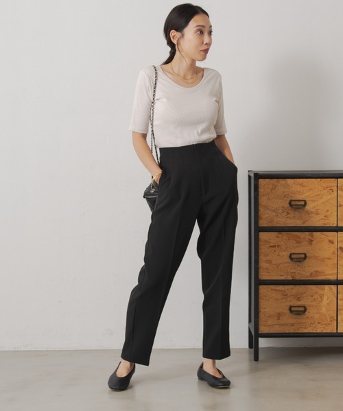 Shelly island（シェリーアイランド）の「カップ付きバックオープンTシャツ（Tシャツ/カットソー・レディース・ホワイト/ブラック・FREE）」の12枚目の写真