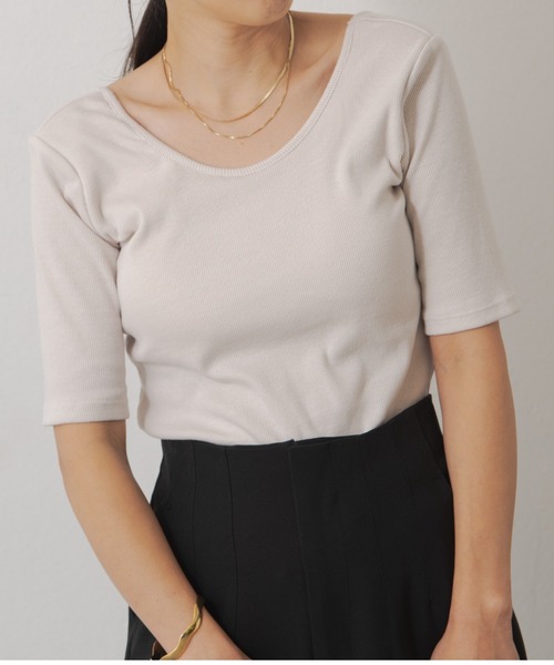 Shelly island（シェリーアイランド）の「カップ付きバックオープンTシャツ（Tシャツ/カットソー・レディース・ホワイト/ブラック・FREE）」の5枚目の写真