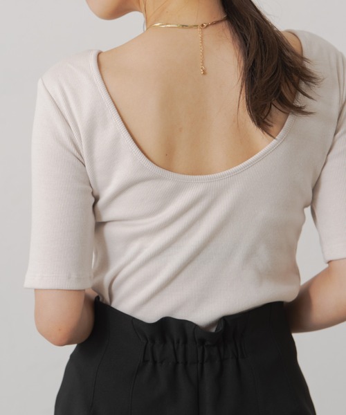 Shelly island（シェリーアイランド）の「カップ付きバックオープンTシャツ（Tシャツ/カットソー・レディース・ホワイト/ブラック・FREE）」の7枚目の写真