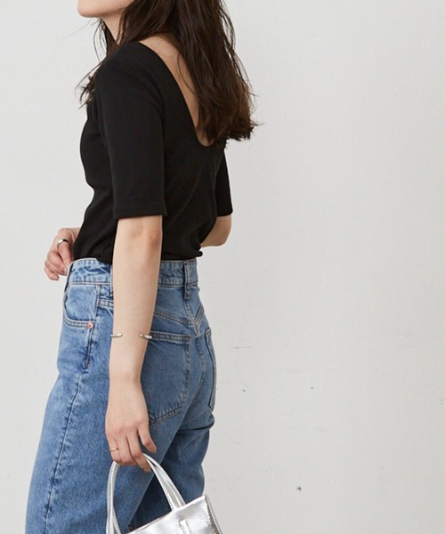 Shelly island（シェリーアイランド）の「カップ付きバックオープンTシャツ（Tシャツ/カットソー・レディース・ホワイト/ブラック・FREE）」の22枚目の写真