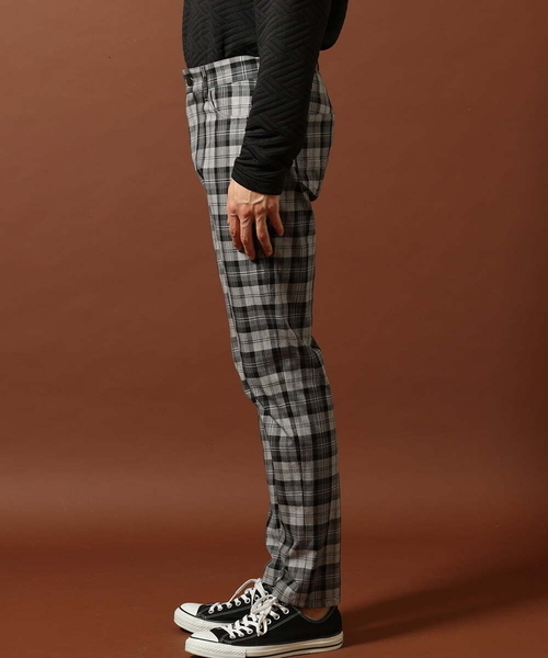 MK MICHEL KLEIN HOMME (エムケーミッシェルクランオム)の「チェックパンツ(チノパンツ・メンズ・グレー/レッド系その他・44/46/48/50)」の13枚目の写真