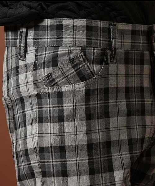 MK MICHEL KLEIN HOMME (エムケーミッシェルクランオム)の「チェックパンツ(チノパンツ・メンズ・グレー/レッド系その他・44/46/48/50)」の18枚目の写真