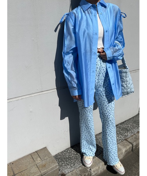 WC（ダブル シー）の「2WAY肩開きシアービッグシャツ（シャツ/ブラウス・レディース・ホワイト/オレンジ/ブルー/グリーン・FREE）」の21枚目の写真