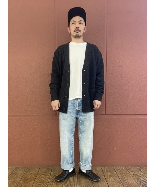 GAP（ギャップ）の「ウォッシュウェル '90S ルーズデニム（デニムパンツ・メンズ・ライトインディゴブルー・29W 30L/30W 30L/31W 30L/32W 30L/33W 32L/28W 30L/34W 32L/32W 32L/36W 32L/31W 32L）」の14枚目の写真