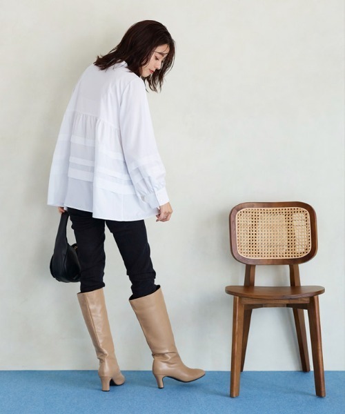 Pierrot（ピエロ）の「ジップレススクエアトゥロングブーツ（ブーツ・レディース・ブラック/ブラウン/ベージュ・S/M/L/LL）」の6枚目の写真