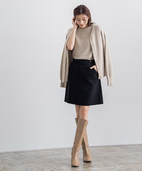 Pierrot（ピエロ）の「ジップレススクエアトゥロングブーツ（ブーツ・レディース・ブラック/ブラウン/ベージュ・S/M/L/LL）」の20枚目の写真