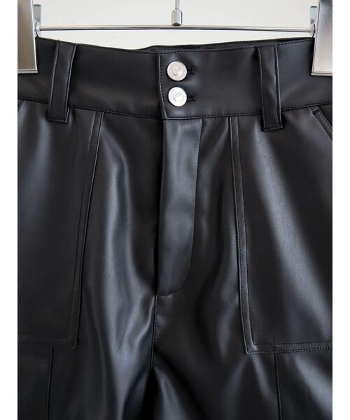 ENVYM（アンビー）の「ENVYM.合成皮革ショートパンツ（その他パンツ・レディース・ブラック・S/M）」の12枚目の写真