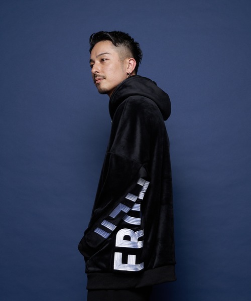 JACKROSE(ジャックローズ)の「JE-マイクロスウェード・ロゴ-ZIPプルオーバー(パーカー・メンズ・グレー/ブラック・M/L)」の19枚目の写真