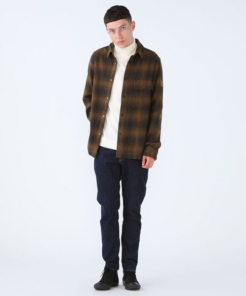 Calvin Klein(カルバン・クライン)の「ブラッシュドチェックインドアシャツ(シャツ/ブラウス・メンズ・ブラウン系その他/ブラック・L/S/M/XL)」の4枚目の写真