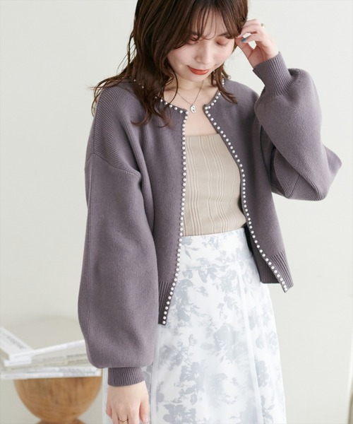 natural couture(ナチュラルクチュール)の「新色登場!/パールトリムクルーネックカーディガン(カーディガン/ボレロ・レディース・ベージュ/モカ/オフホワイト/ネイビー/ブラック/ピンクベージュ/イエロー・FREE)」の18枚目の写真