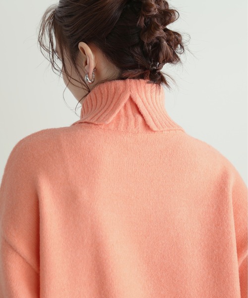 ◆タートルネックオーバーニット