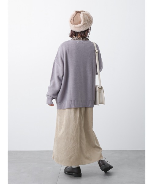 ehka sopo（エヘカソポ）の「コーデュロイVネックジャンパースカート