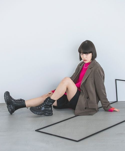 JEANASIS（ジーナシス）の「レースアップスニーカーブーツ/182863（ブーツ・レディース・ベージュ/ブラック・MEDIUM/LARGE）」の16枚目の写真