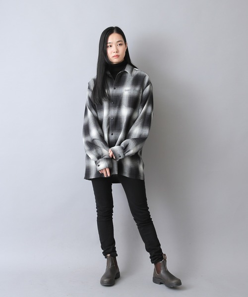 WAIPER.inc（ワイパーインク）の「Cal Top キャルトップ オン