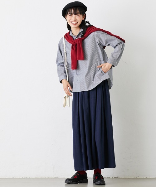 Le temps riche(ルタンリッシュ)の「サイドポケットラウンドカラープルオーバーシャツ<Le temps riche>(シャツ/ブラウス・レディース・ブラック系/オフホワイト・LL/M/L/S)」の12枚目の写真