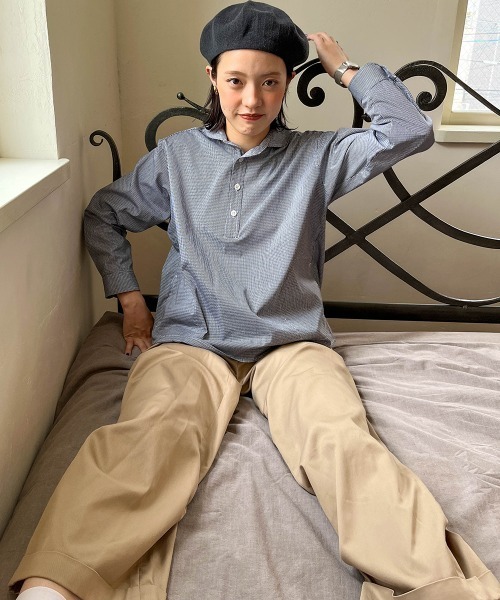 Le temps riche(ルタンリッシュ)の「サイドポケットラウンドカラープルオーバーシャツ<Le temps riche>(シャツ/ブラウス・レディース・ブラック系/オフホワイト・LL/M/L/S)」の15枚目の写真