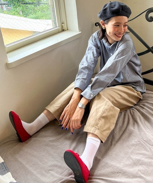 Le temps riche(ルタンリッシュ)の「サイドポケットラウンドカラープルオーバーシャツ<Le temps riche>(シャツ/ブラウス・レディース・ブラック系/オフホワイト・LL/M/L/S)」の18枚目の写真