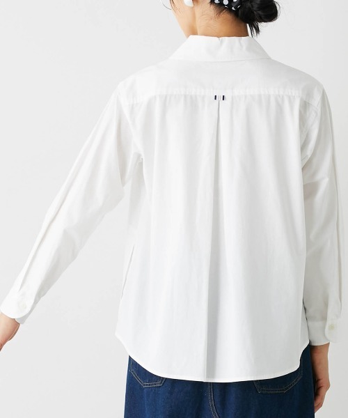 Le temps riche(ルタンリッシュ)の「サイドポケットラウンドカラープルオーバーシャツ<Le temps riche>(シャツ/ブラウス・レディース・ブラック系/オフホワイト・LL/M/L/S)」の21枚目の写真