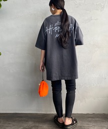 [MANHATTAN PORTAGE/マンハッタンポーテージ] 別注 手描き風ロゴ バックプリントTシャツ