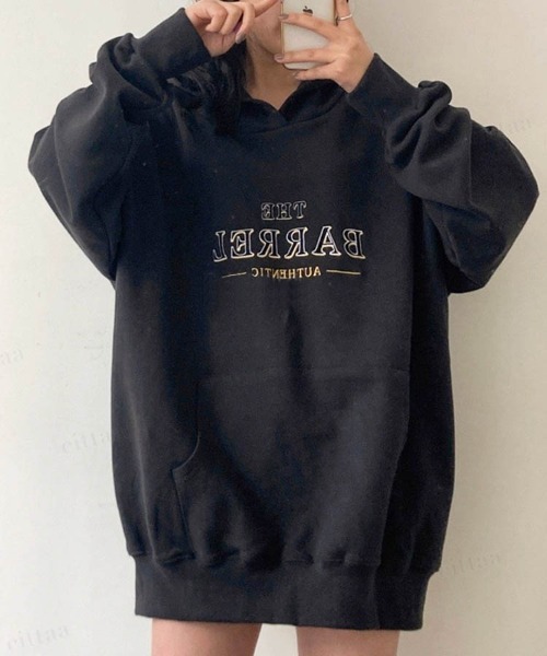 Dalfwin（ダールフィン）の「刺繍ロゴオーバーサイズフーディーパーカー（パーカー・レディース・ブルー/アイボリー/チャコールグレー・FREE）」の3枚目の写真