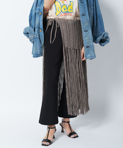 Bonum（ボナム）の「フリンジラップニットスカート / Fringe wrap knit skirt（スカート・レディース・チャコールグレー/ホワイト・FREE）」の17枚目の写真