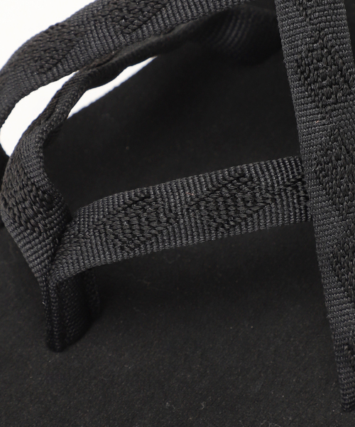 Teva（テバ）の「【TEVA/テバ】W OLOWAHU（サンダル・レディース・ブラック/ベージュ・23cm/25cm/24cm）」の6枚目の写真