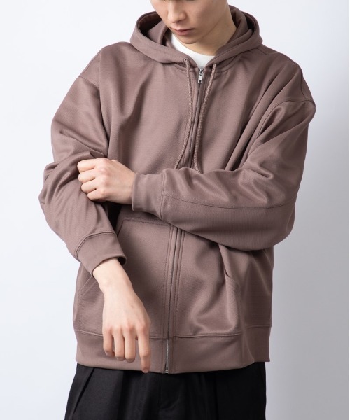 Beno（ビーノ）の「TECHダンボール ルーズシルエット フルZIPフーディ（パーカー・メンズ・モカ/ライトグレー/ブラック/ダークブルー・M/L）」の4枚目の写真