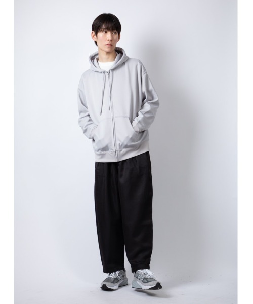 Beno（ビーノ）の「TECHダンボール ルーズシルエット フルZIPフーディ（パーカー・メンズ・モカ/ライトグレー/ブラック/ダークブルー・M/L）」の18枚目の写真