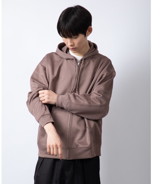 Beno（ビーノ）の「TECHダンボール ルーズシルエット フルZIPフーディ（パーカー・メンズ・モカ/ライトグレー/ブラック/ダークブルー・M/L）」の21枚目の写真