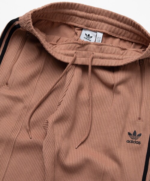 adidas（アディダス）の「adidas Originals/アディダス