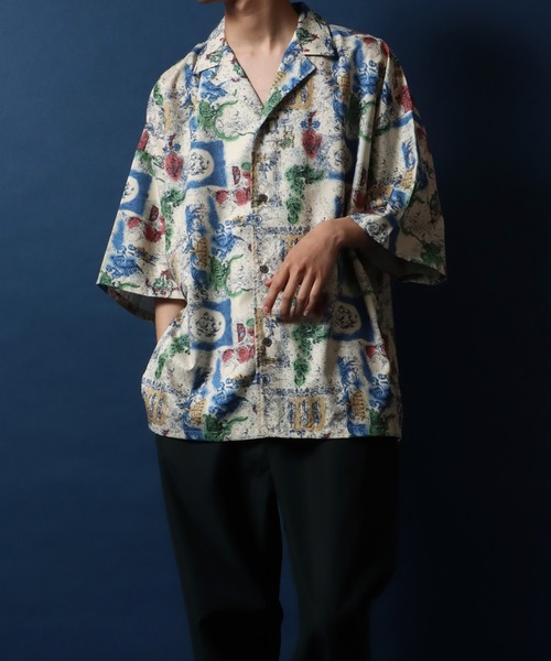 ANPAS(アンパス)の「Total Pattern Print Big Silhouette Open Collar Shirt/総柄 ビッグシルエット オープンカラーシャツ(シャツ/ブラウス・メンズ・グリーン系その他/ホワイト系その他2/ブラウン系その他/ベージュ系その他/ブルー系その他/ブラック系その他/ブラック系その他2/ホワイト系その他/ブラック系その他3/ホワイト系その他3/ブラック系その他4・M/L)」の10枚目の写真