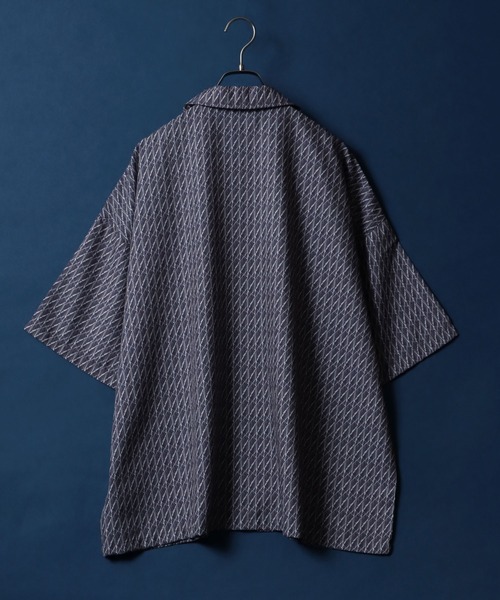 ANPAS(アンパス)の「Total Pattern Print Big Silhouette Open Collar Shirt/総柄 ビッグシルエット オープンカラーシャツ(シャツ/ブラウス・メンズ・グリーン系その他/ホワイト系その他2/ブラウン系その他/ベージュ系その他/ブルー系その他/ブラック系その他/ブラック系その他2/ホワイト系その他/ブラック系その他3/ホワイト系その他3/ブラック系その他4・M/L)」の15枚目の写真