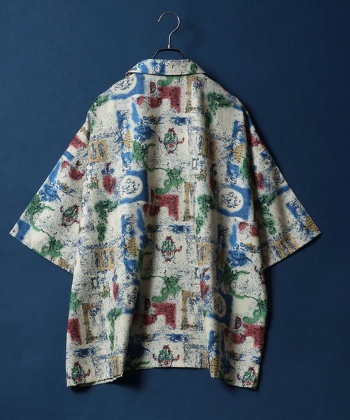 ANPAS(アンパス)の「Total Pattern Print Big Silhouette Open Collar Shirt/総柄 ビッグシルエット オープンカラーシャツ(シャツ/ブラウス・メンズ・グリーン系その他/ホワイト系その他2/ブラウン系その他/ベージュ系その他/ブルー系その他/ブラック系その他/ブラック系その他2/ホワイト系その他/ブラック系その他3/ホワイト系その他3/ブラック系その他4・M/L)」の18枚目の写真