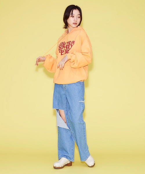 FOREVER 21（フォーエバー トゥエンティーワン）の「【POP】Have a Lovely Life カラーロゴパーカー（スウェット・レディース・オレンジ系その他/グリーン/ブラック・FREE）」の8枚目の写真