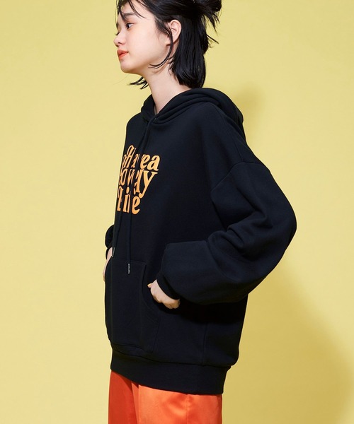 FOREVER 21（フォーエバー トゥエンティーワン）の「【POP】Have a Lovely Life カラーロゴパーカー（スウェット・レディース・オレンジ系その他/グリーン/ブラック・FREE）」の9枚目の写真