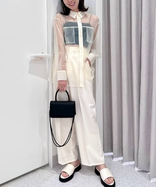 FOREVER 21（フォーエバー トゥエンティーワン）の「カップ付きクロップドキャミ（キャミソール・レディース・ホワイト/グリーン系その他/ブラック/グリーン系その他6/ホワイト系その他2/ブラウン系その他7/グレー系その他・SMALL/MEDIUM/LARGE）」の9枚目の写真