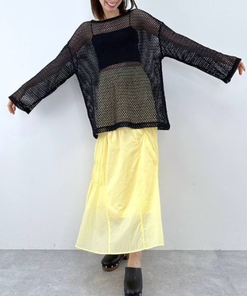 FOREVER 21（フォーエバー トゥエンティーワン）の「カップ付きクロップドキャミ（キャミソール・レディース・ホワイト/グリーン系その他/ブラック/グリーン系その他6/ホワイト系その他2/ブラウン系その他7/グレー系その他・SMALL/MEDIUM/LARGE）」の11枚目の写真