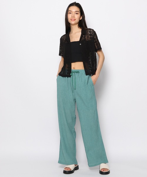 FOREVER 21（フォーエバー トゥエンティーワン）の「カップ付きクロップドキャミ（キャミソール・レディース・ホワイト/グリーン系その他/ブラック/グリーン系その他6/ホワイト系その他2/ブラウン系その他7/グレー系その他・SMALL/MEDIUM/LARGE）」の12枚目の写真