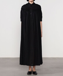 Scye ベルギーリネン ピンタックワンピース　ブルー　麻　38 Scye ベルギーリネン ピンタックワンピース ブルー 麻 38 - メルカリ