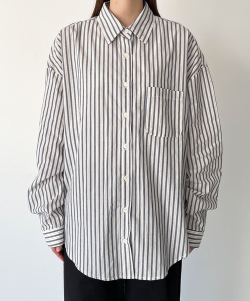 El mar（エルマール）の「El mar(エルマール) オーバーサイズストライプシャツ（シャツ/ブラウス・レディース・ネイビー・ONE SIZE）」の4枚目の写真