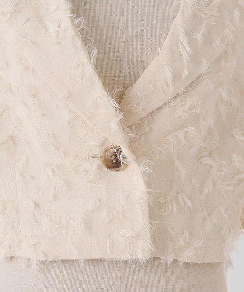 one after another NICE CLAUP（ワンアフターアナザーナイスクラップ）の「袖フレアスリットショートジャケット（テーラードジャケット・レディース・ホワイト系その他/アイボリー/ブラック・FREE）」の22枚目の写真